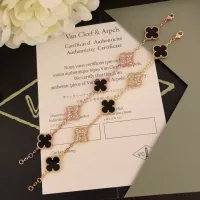 Cheap Van Cleef &amp; Arpels Bracelets For Women #1337060 Replica Wholesale [$36.00 USD] [ITEM#1337060] on Replica Van Cleef &amp; Arpels Bracelets