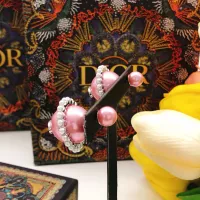 Cheap Christian Dior Earrings For Women #1337332 Replica Wholesale [$32.00 USD] [ITEM#1337332] on Replica Christian Dior Earrings