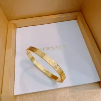 Cheap Versace Bracelets #1337473 Replica Wholesale [$42.00 USD] [ITEM#1337473] on Replica Versace Bracelets