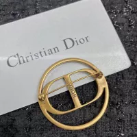 Cheap Christian Dior Brooches For Women #1337596 Replica Wholesale [$32.00 USD] [ITEM#1337596] on Replica Christian Dior Brooches
