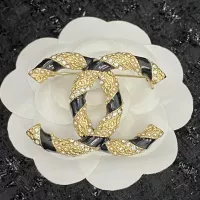 Cheap Chanel Brooches For Women #1337629 Replica Wholesale [$38.00 USD] [ITEM#1337629] on Replica Chanel Brooches