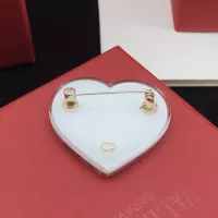 Cheap Chanel Brooches For Women #1337702 Replica Wholesale [$29.00 USD] [ITEM#1337702] on Replica Chanel Brooches