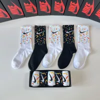 Cheap Nike Socks #1338611 Replica Wholesale [$29.00 USD] [ITEM#1338611] on Replica Nike Socks