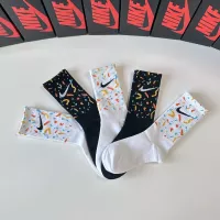 Cheap Nike Socks #1338611 Replica Wholesale [$29.00 USD] [ITEM#1338611] on Replica Nike Socks