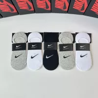 Cheap Nike Socks #1338615 Replica Wholesale [$27.00 USD] [ITEM#1338615] on Replica Nike Socks