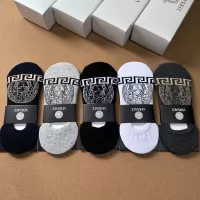 Cheap Versace Socks For Men #1338626 Replica Wholesale [$25.00 USD] [ITEM#1338626] on Replica Versace Socks