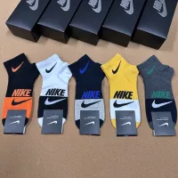 Cheap Nike Socks #1338641 Replica Wholesale [$25.00 USD] [ITEM#1338641] on Replica Nike Socks