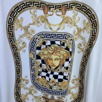 Cheap Versace T-Shirts Short Sleeved For Men #1340435 Replica Wholesale [$34.00 USD] [ITEM#1340435] on Replica Versace T-Shirts