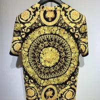 Cheap Versace T-Shirts Short Sleeved For Men #1340437 Replica Wholesale [$34.00 USD] [ITEM#1340437] on Replica Versace T-Shirts