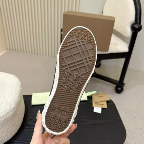 Cheap Burberry Casual Shoes For Women #1341559 Replica Wholesale [$88.00 USD] [ITEM#1341559] on Replica Burberry Casual Shoes