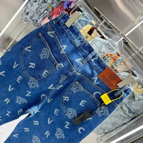 Cheap Versace Jeans For Unisex #1341562 Replica Wholesale [$52.00 USD] [ITEM#1341562] on Replica Versace Jeans