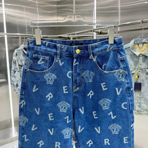 Cheap Versace Jeans For Unisex #1341562 Replica Wholesale [$52.00 USD] [ITEM#1341562] on Replica Versace Jeans