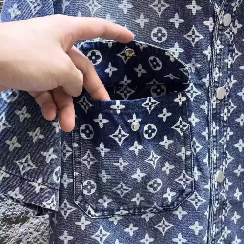 Cheap Louis Vuitton LV Jackets Short Sleeved For Men #1342693 Replica Wholesale [$64.00 USD] [ITEM#1342693] on Replica Louis Vuitton LV Jackets