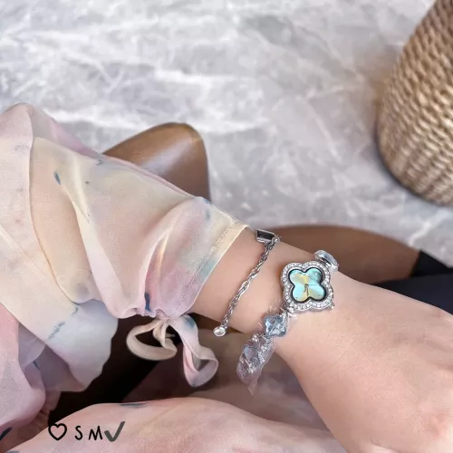 Cheap Van Cleef &amp; Arpels Watches For Women #1342698 Replica Wholesale [$29.00 USD] [ITEM#1342698] on Replica Van Cleef &amp; Arpels Watches