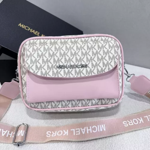 Michael Kors Messenger Bags For Unisex #1342988
