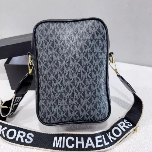 Cheap Michael Kors Messenger Bags For Unisex #1342989 Replica Wholesale [$39.00 USD] [ITEM#1342989] on Replica Michael Kors Messenger Bags