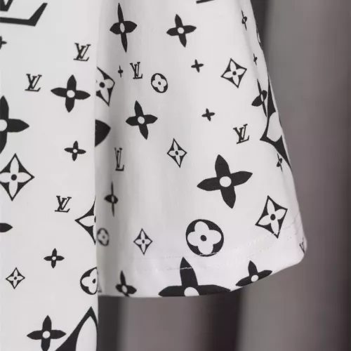 Cheap Louis Vuitton LV T-Shirts Short Sleeved For Men #1343221 Replica Wholesale [$36.00 USD] [ITEM#1343221] on Replica Louis Vuitton LV T-Shirts