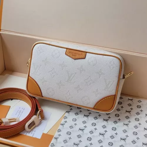 Louis Vuitton AAA Quality Messenger Bags #1343356