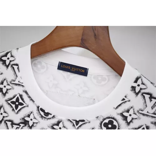 Cheap Louis Vuitton LV T-Shirts Short Sleeved For Unisex #1343409 Replica Wholesale [$34.00 USD] [ITEM#1343409] on Replica Louis Vuitton LV T-Shirts