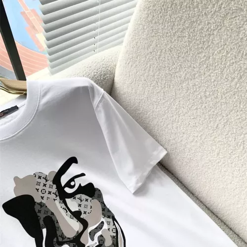 Cheap Louis Vuitton LV T-Shirts Short Sleeved For Men #1343470 Replica Wholesale [$45.00 USD] [ITEM#1343470] on Replica Louis Vuitton LV T-Shirts