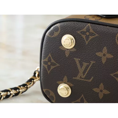 Cheap Louis Vuitton Messenger Bags For Women #1343473 Replica Wholesale [$60.00 USD] [ITEM#1343473] on Replica Louis Vuitton Messenger Bags