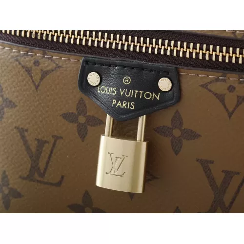 Cheap Louis Vuitton Messenger Bags For Women #1343479 Replica Wholesale [$60.00 USD] [ITEM#1343479] on Replica Louis Vuitton Messenger Bags