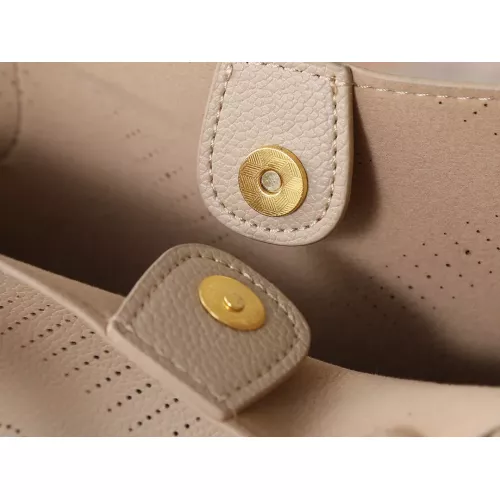 Cheap Louis Vuitton HandBags For Women #1343510 Replica Wholesale [$60.00 USD] [ITEM#1343510] on Replica Louis Vuitton HandBags