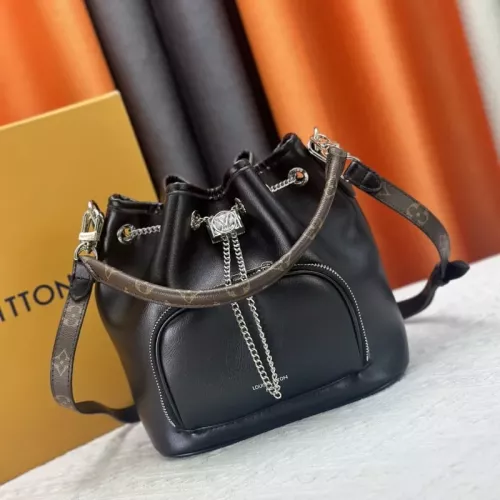 Louis Vuitton AAA Quality Messenger Bags For Women #1343802