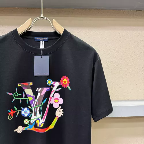 Cheap Louis Vuitton LV T-Shirts Short Sleeved For Men #1343905 Replica Wholesale [$88.00 USD] [ITEM#1343905] on Replica Louis Vuitton LV T-Shirts