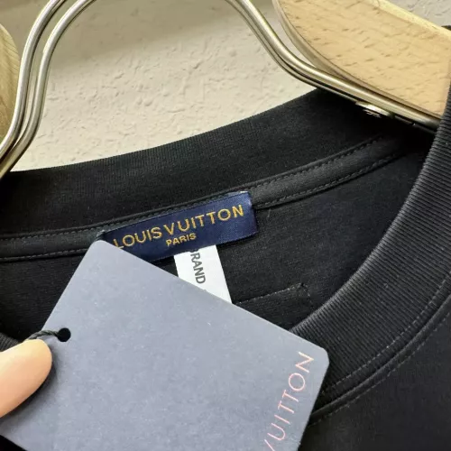 Cheap Louis Vuitton LV T-Shirts Short Sleeved For Men #1343905 Replica Wholesale [$88.00 USD] [ITEM#1343905] on Replica Louis Vuitton LV T-Shirts