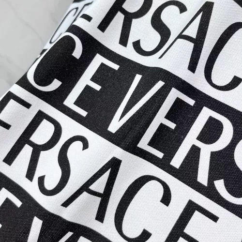 Cheap Versace T-Shirts Short Sleeved For Men #1343918 Replica Wholesale [$88.00 USD] [ITEM#1343918] on Replica Versace T-Shirts