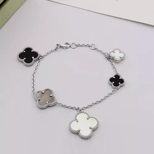 Van Cleef & Arpels Bracelets For Women #1344166