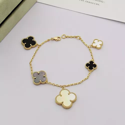 Van Cleef & Arpels Bracelets For Women #1344168