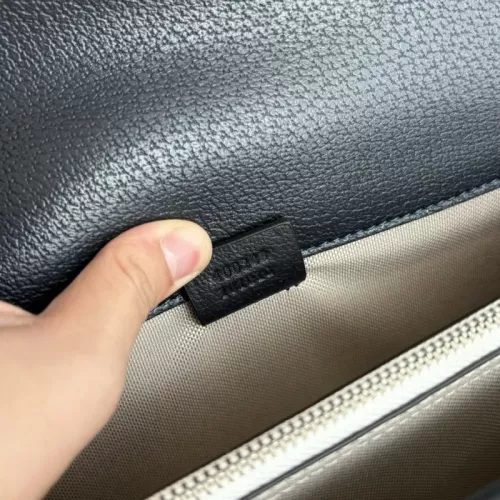 Cheap Gucci AAA Quality Messenger Bags For Women #1344258 Replica Wholesale [$80.00 USD] [ITEM#1344258] on Replica Gucci AAA Quality Messenger Bags