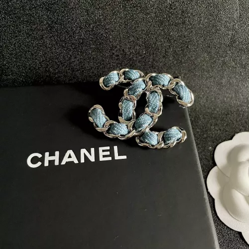 Cheap Chanel Brooches For Women #1344366 Replica Wholesale [$29.00 USD] [ITEM#1344366] on Replica Chanel Brooches