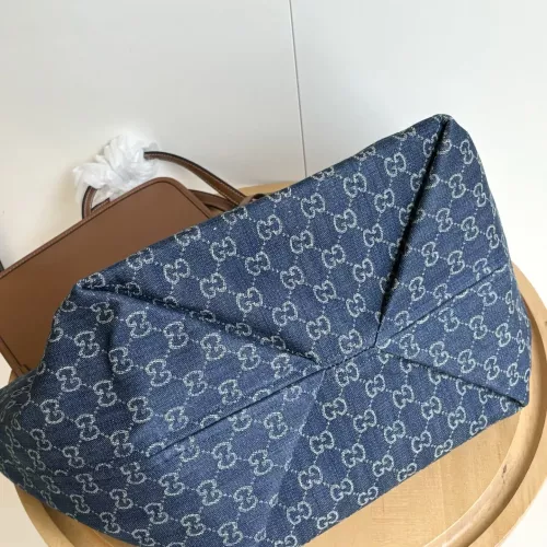 Cheap Gucci AAA Quality Shoulder Bags For Women #1344444 Replica Wholesale [$80.00 USD] [ITEM#1344444] on Replica Gucci AAA Quality Shoulder Bags