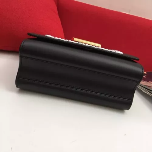 Cheap Louis Vuitton AAA Quality Messenger Bags For Women #1344659 Replica Wholesale [$115.00 USD] [ITEM#1344659] on Replica Louis Vuitton AAA Quality Messenger Bags
