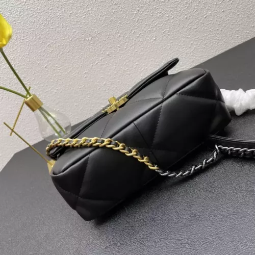 Cheap Chanel AAA Quality Messenger Bags For Women #1344680 Replica Wholesale [$92.00 USD] [ITEM#1344680] on Replica Chanel AAA Quality Messenger Bags