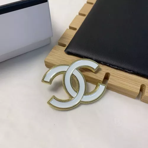 Chanel Brooches For Women #1344813