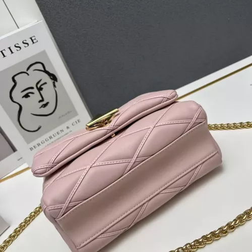 Cheap Louis Vuitton AAA Quality Messenger Bags For Women #1344816 Replica Wholesale [$135.00 USD] [ITEM#1344816] on Replica Louis Vuitton AAA Quality Messenger Bags