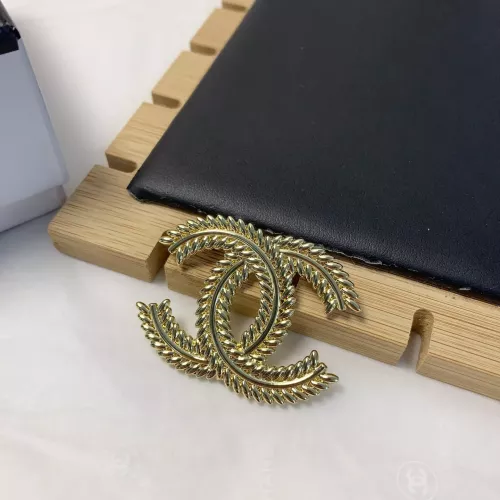 Chanel Brooches For Women #1344824