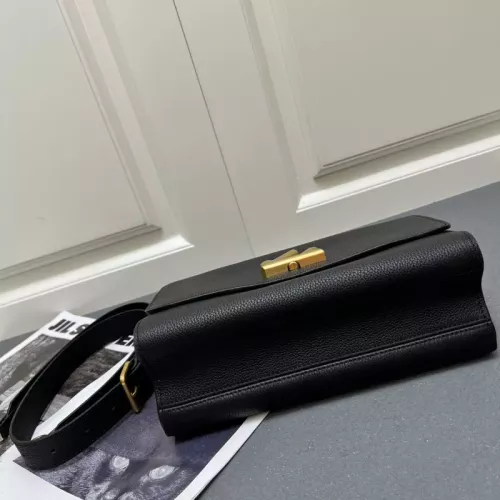 Cheap Louis Vuitton AAA Quality Messenger Bags For Women #1344829 Replica Wholesale [$175.00 USD] [ITEM#1344829] on Replica Louis Vuitton AAA Quality Messenger Bags