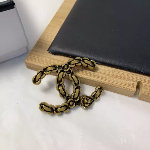Chanel Brooches For Women #1344830