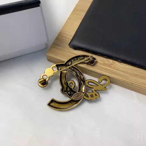 Cheap Chanel Brooches For Women #1344832 Replica Wholesale [$23.00 USD] [ITEM#1344832] on Replica Chanel Brooches