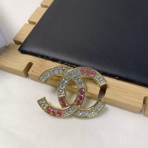 Chanel Brooches For Women #1344834