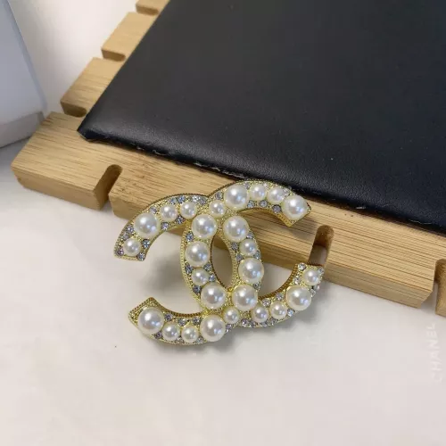 Cheap Chanel Brooches For Women #1344837 Replica Wholesale [$25.00 USD] [ITEM#1344837] on Replica Chanel Brooches