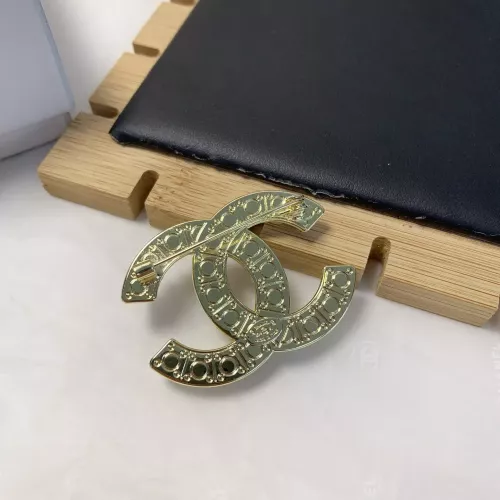Cheap Chanel Brooches For Women #1344837 Replica Wholesale [$25.00 USD] [ITEM#1344837] on Replica Chanel Brooches