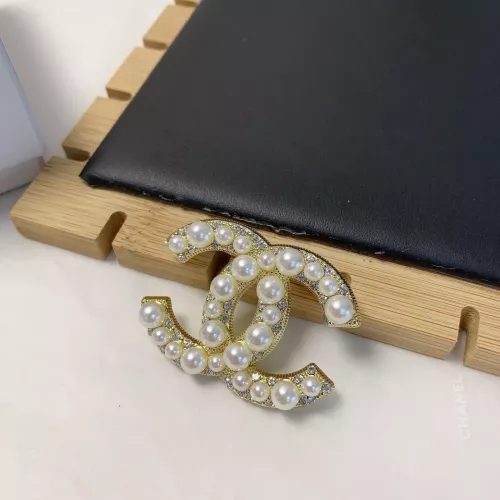 Cheap Chanel Brooches For Women #1344837 Replica Wholesale [$25.00 USD] [ITEM#1344837] on Replica Chanel Brooches