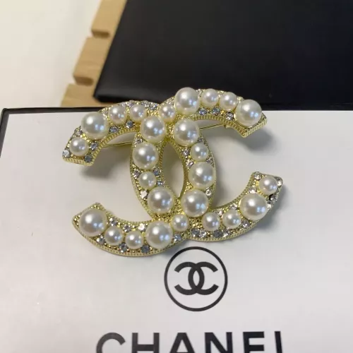 Cheap Chanel Brooches For Women #1344837 Replica Wholesale [$25.00 USD] [ITEM#1344837] on Replica Chanel Brooches