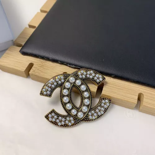Chanel Brooches For Women #1344841